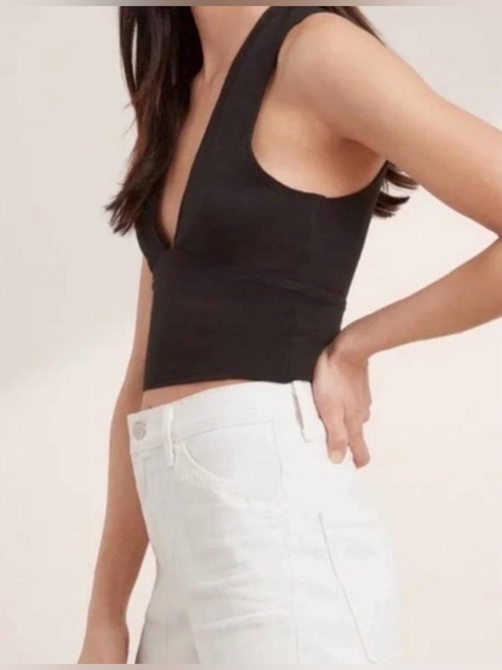 Babaton Black V-Neck Cropped Camisole